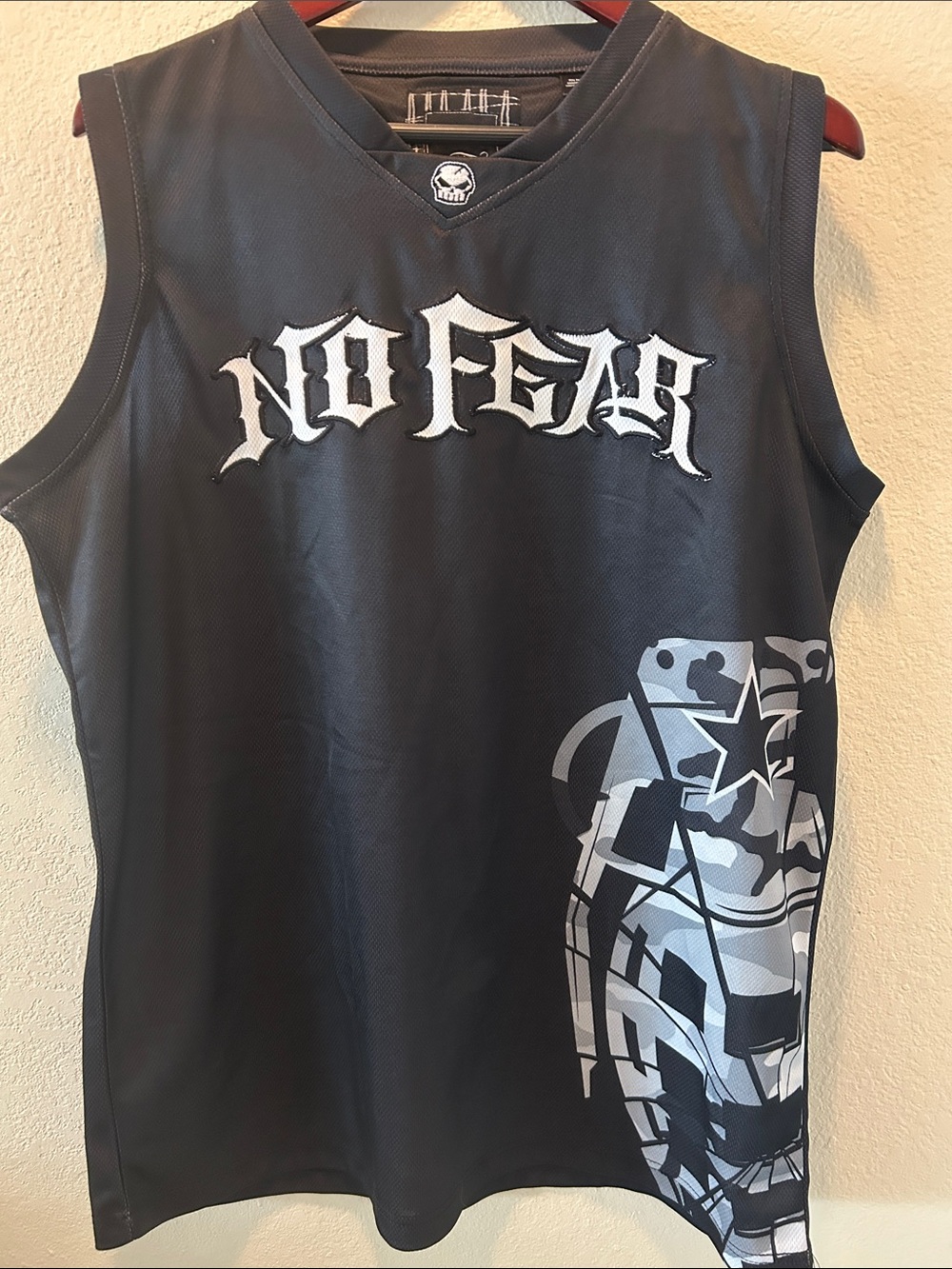 NO FEAR Black Graphic Sleeveless Jersey